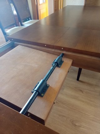 Mesa de comedor extensible de madera