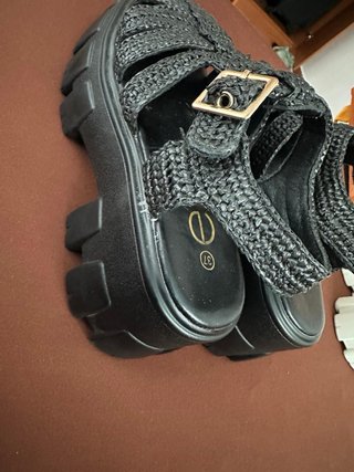 Sandalias exé plataforma negras talla 37