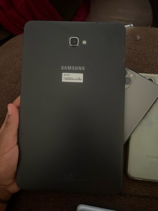 Tablet para piezas + funda rosa y blanca
