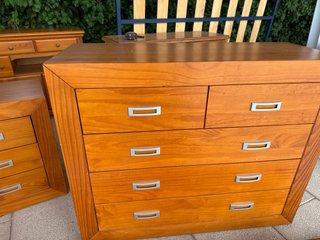 Cómoda de madera con 6 cajones