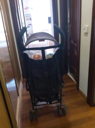 Silla de paseo Maclaren negra