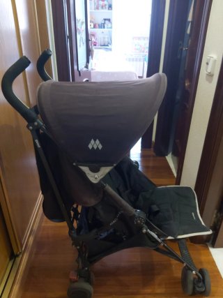 Silla de paseo Maclaren negra