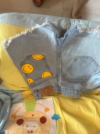 Pantalón corto Lefties con smiley
