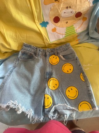 Pantalón corto Lefties con smiley