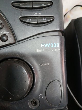 Minicadena philips FW 330 negra con doble pletina