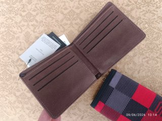 Pack de dos: Cartera Mango, billetero Quick Silver