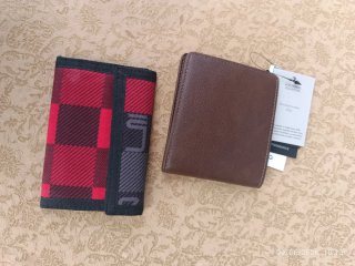 Pack de dos: Cartera Mango, billetero Quick Silver