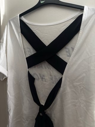 Camiseta Stradivarius