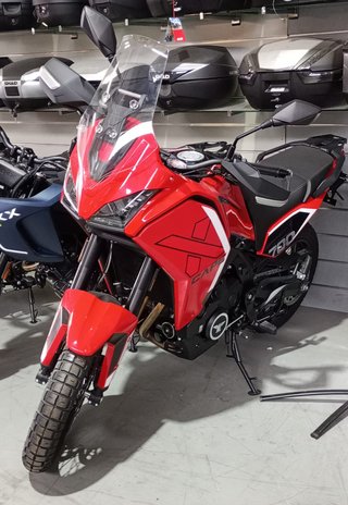 Moto Motini X-Cape 700 70cv