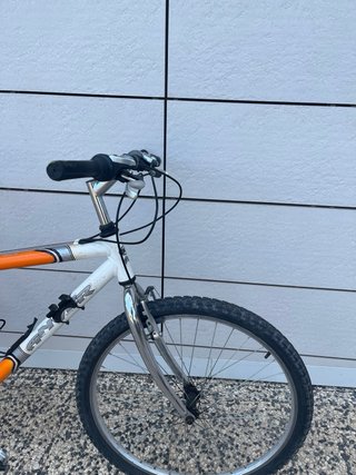 Bicicleta aluminio talla M Shimano rueda 26