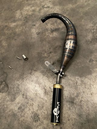Tubo de escape KRM 70-80cc