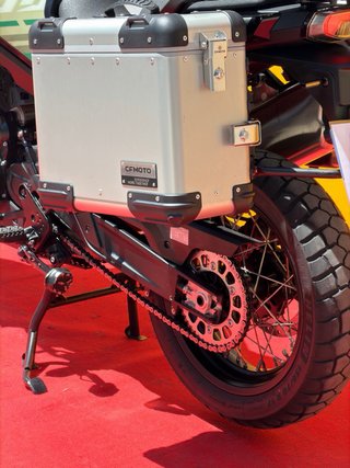 CF Moto 800 MT Explorer 5.900 Kms