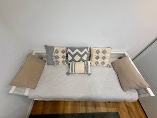 Diván IKEA Hemnes + Colchón Beige/Blanco