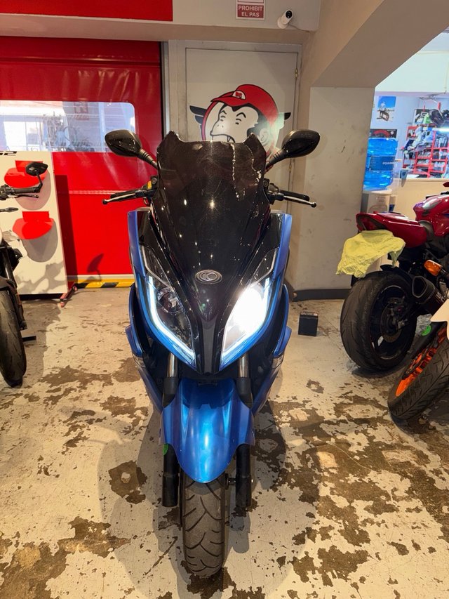 Kymco K-XCT 125cc Azul 2013