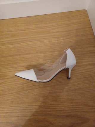 Zapatos de fiesta blancos transparentes