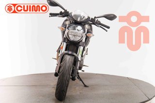 DUCATI MONSTER 696