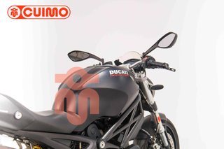 DUCATI MONSTER 696