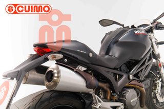 DUCATI MONSTER 696