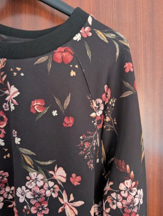 Sudadera estampada floral