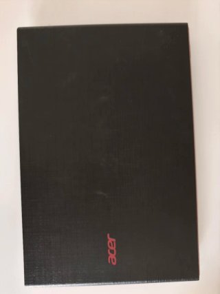 Acer Aspire E15 - i3 - 8GB RAM - 256GB SSD