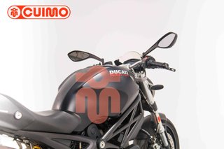 DUCATI MONSTER 696