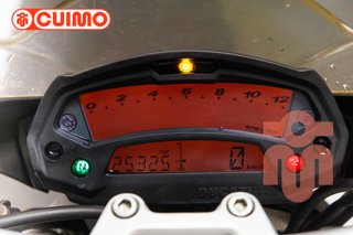 DUCATI MONSTER 696