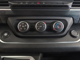 Nissan Primastar 2.0 dCi Acenta L2H1 1T 110 kW (150 CV)