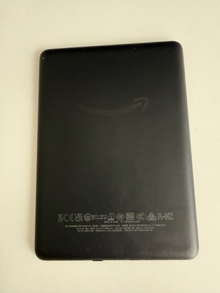 Kindle Amazon con custodia