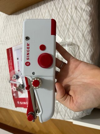 Máquina de coser Singer portátil