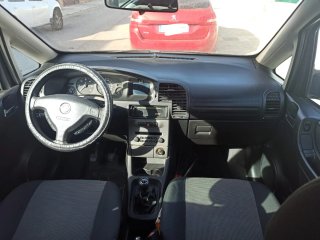 Opel Zafira 2005