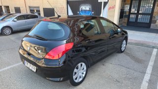 Peugeot 308 2009