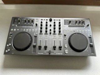 Controlador DJ Pioneer DDJ T1