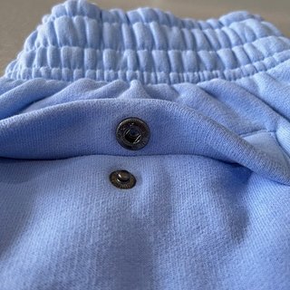 Pantalón corto Corteiz azul  cielo