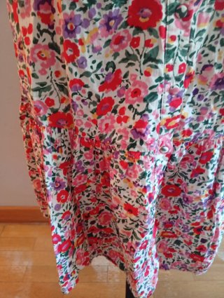 Falda midi flores