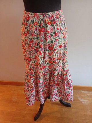 Falda midi flores