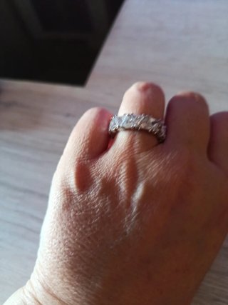 Anillo de rodio nuevo
