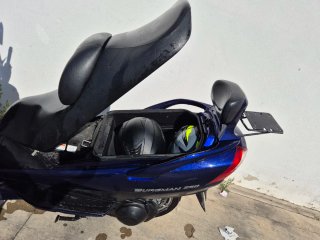 Suzuki Burgman AN250 Maxi Scooter Azul