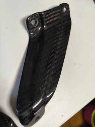 Soportes para Akrapovic Tuono RSV 1000 Mille