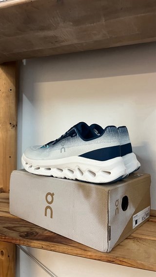 On Running Bambas Azul y Blanco