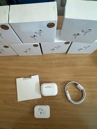 AirPods Pro Apple