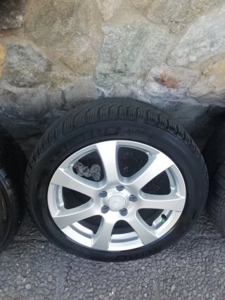 Llantas Alutec 7x17/ 5x112/205 50 17 93Y