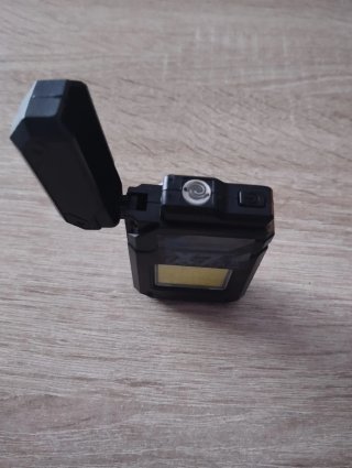 Mechero Eléctrico con Linterna LED