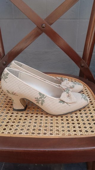 Zapatos valenciana estampado floral