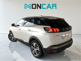 PEUGEOT 3008 1.5 Blue-HDi Allure Pack