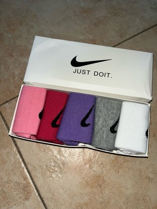 Calcetines Nike de colores