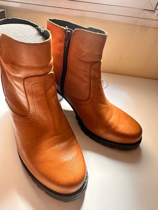 Botines Bugatti Marrón Camel