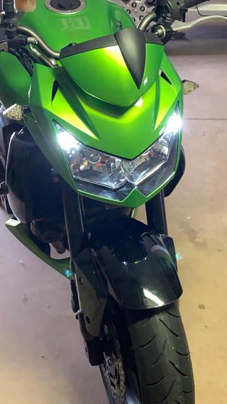 Kawasaki Z750 Verde 2009 de segunda mano por 4.500 EUR en Santiago