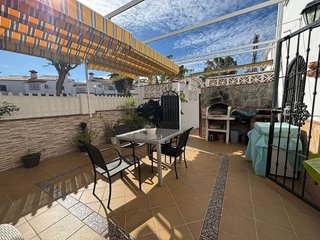 Casa adosada en venta en Centro en Alhaurín de la Torre