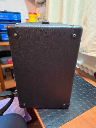 Amplificador Bajo Marshall MB15
