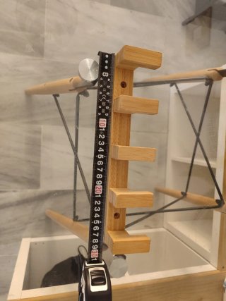 Perchero de madera Ikea